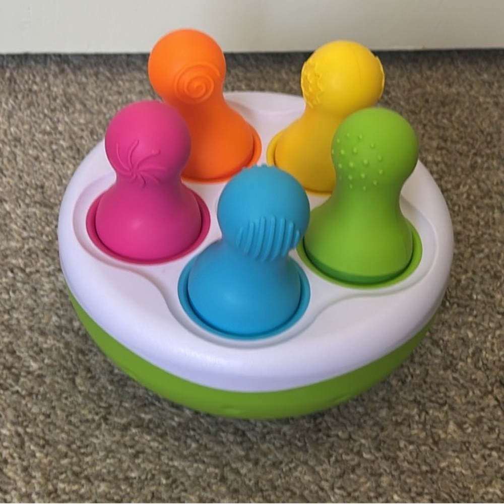 Fat Brain Spinny Pins